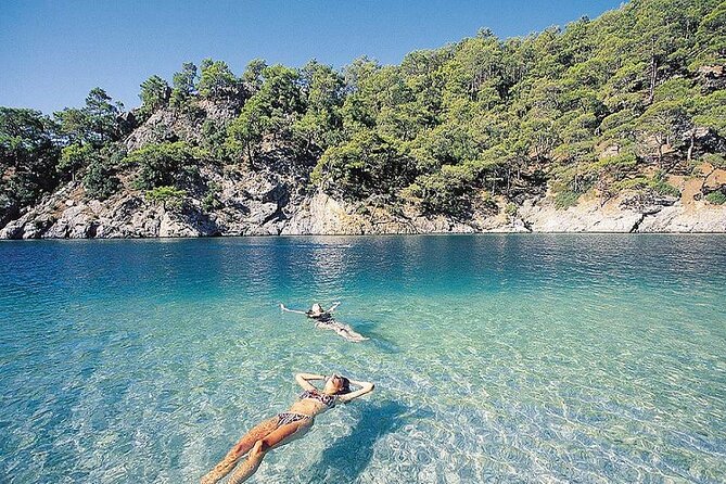 Alanya: Luxury Pirate Boat Tour With Foam Party - Highlights and Inclusions