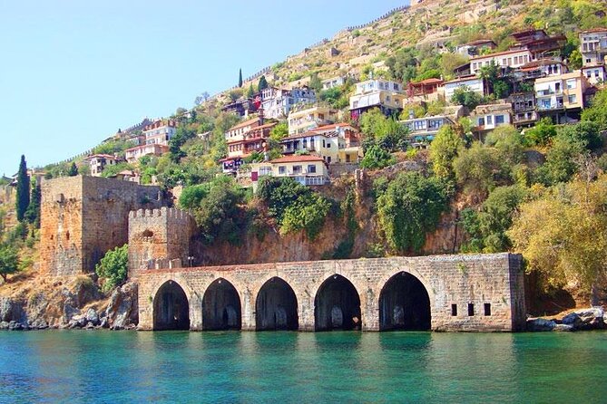 Alanya Pirate Boat Tour With Lunch, Soft Drinks & Transfer - Cancellation Policy and Confirmation