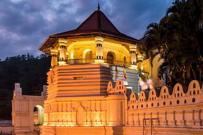 All Inclusive Kandy Private Day Tour From Colombo and Negombo - Booking Process