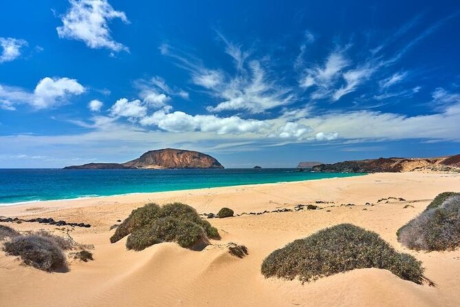 Amazing Jeep Safari at Graciosa Island, Lanzarote - Highlights of the Safari