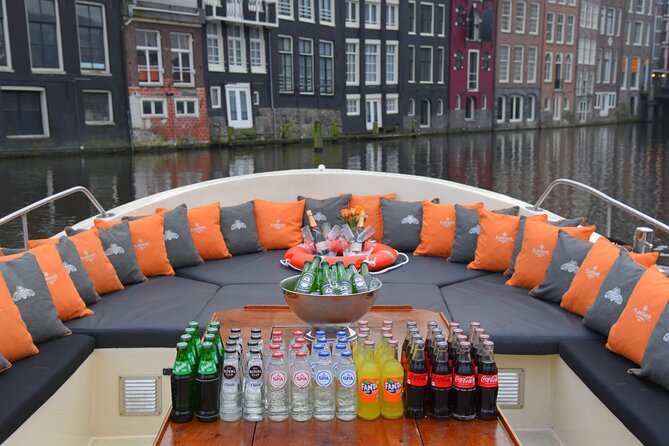 Amsterdam Private BBQ and Drinks Cruise With Onboard Chef - Meal Options and Preferences