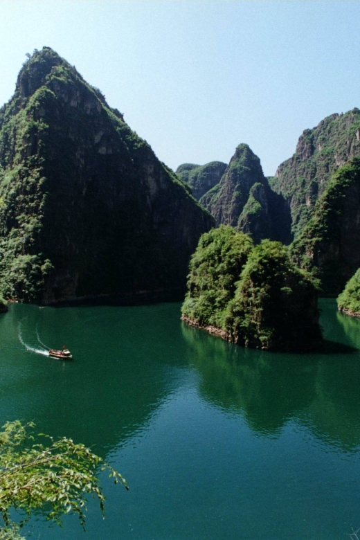 Beijing: Longqing Gorge W/Great Wall or Guyaju Private Tour - Longqing Gorge and Guyaju Cave Dwellings Tour