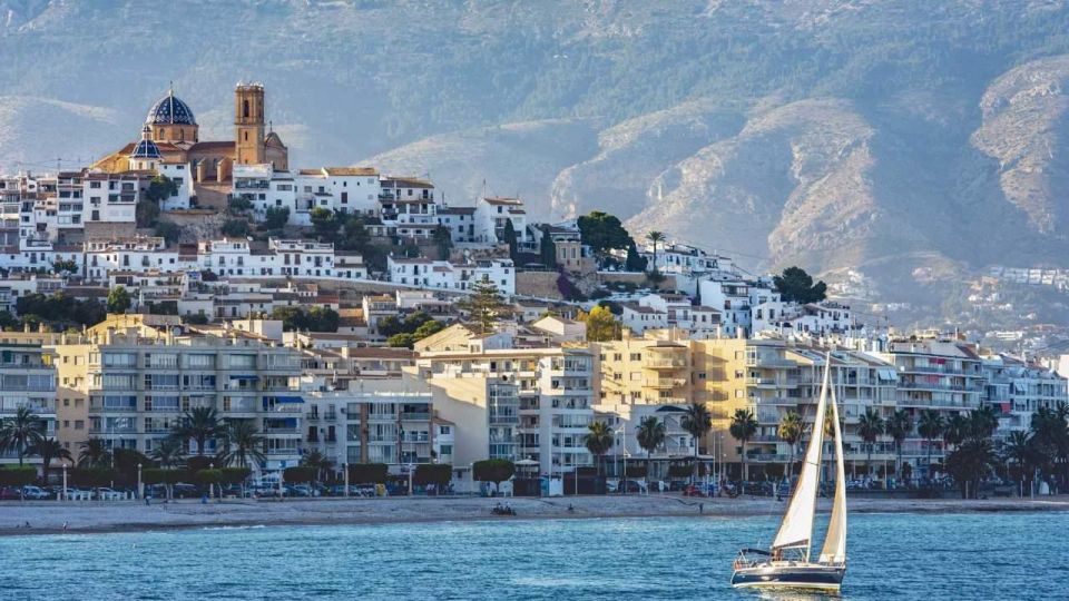 Benidorm: E-Bike Tour to Altea or Villajoyosa - Participant Restrictions