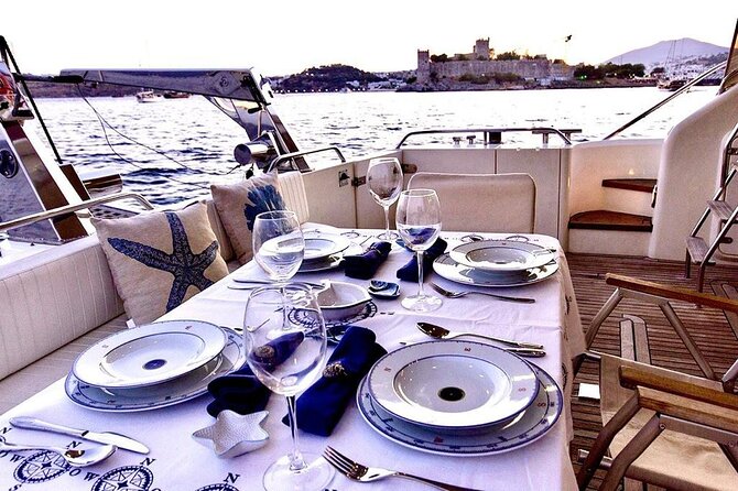 Bodrum Private Motor-Yacht Sunset Tour With Dinner For 3 Hour - Tour Highlights