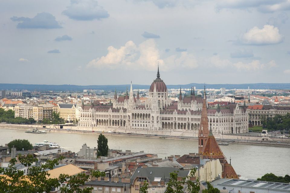 Budapest: Buda Castle District Walking Tour - Pricing and Cancellation Policy