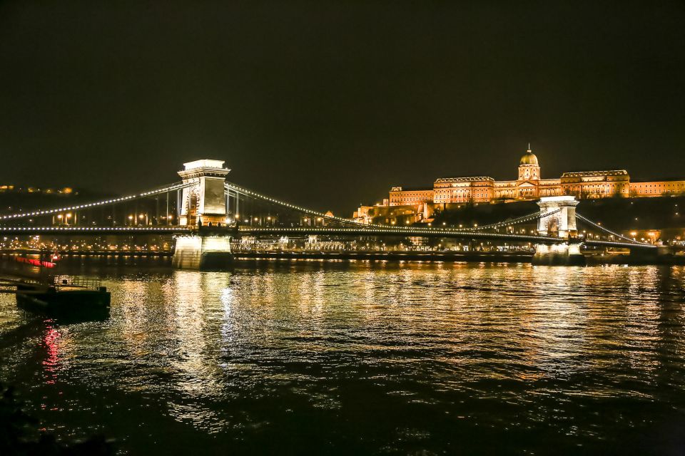 Budapest: Evening Cruise Including Drinks and Live Music - Pricing and Booking Options