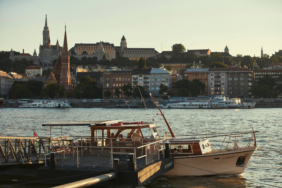 Budapest: Private Danube Yacht Cruise With Welcome Drink - Customer Service