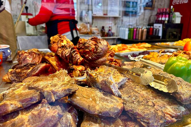 Budapest Wonderland - a Christmas Market Tour With Chimney Cake & Mulled Wine - Sampling Traditional Mulled Wine and Chimney Cake