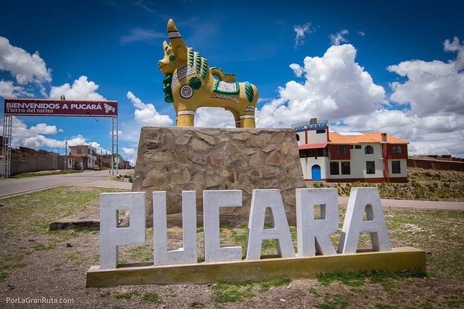 Bus Puno to Cusco Route of the Sun - Exploring Pucara Village