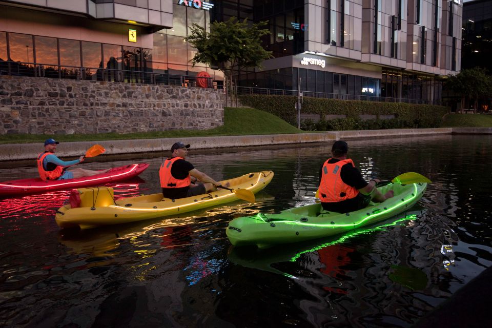 Cape Town: Day or Night Guided Kayak Tour in Battery Park - Cancellation and Booking Details