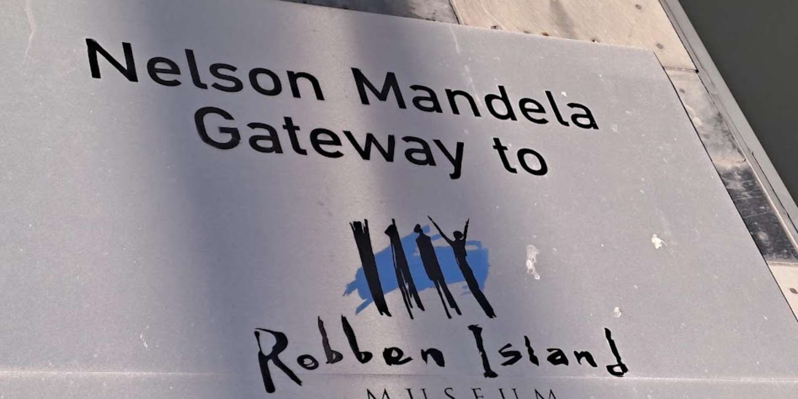 Cape Town: Robben Island Ferry With Prison Ticket and Tour - Visitor Ratings