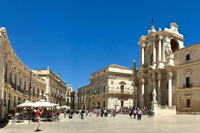 Catania TREASURES of the EAST 4 Days Private Minitour With Guide Driver - Touring Historic Towns