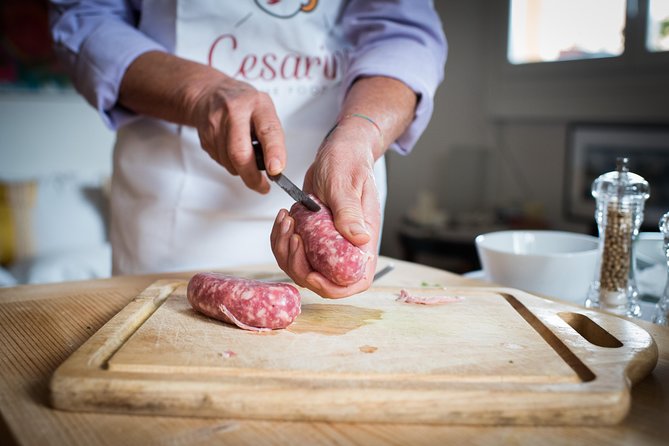Cesarine: Home Cooking Class & Meal With a Local in Varenna - Location and Accessibility