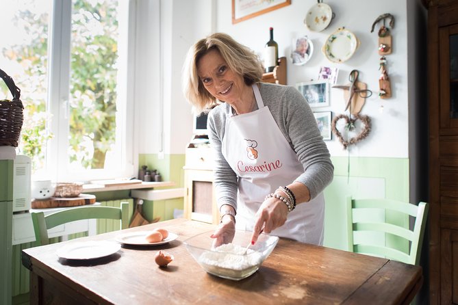 Cesarine: Market Tour & Home Cooking Class in Catania - Accessibility Considerations