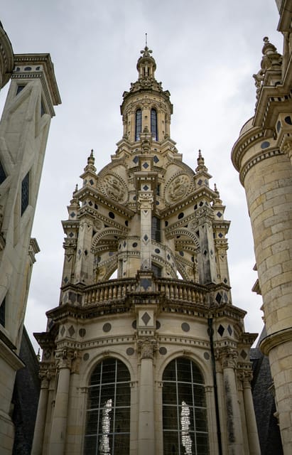 Chambord Enchantment: Exclusive Private Guided Walking Tour - Chambord Castle: Architectural Marvels