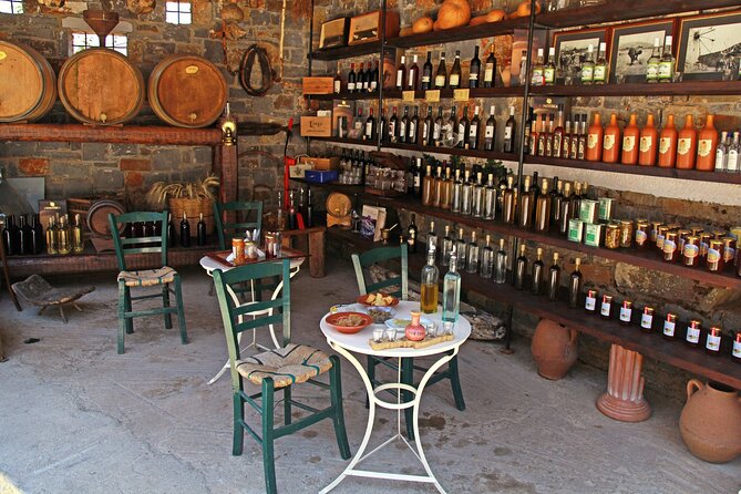 Chania Town Food and Wine Tasting Walking Tour - Traveler Experience
