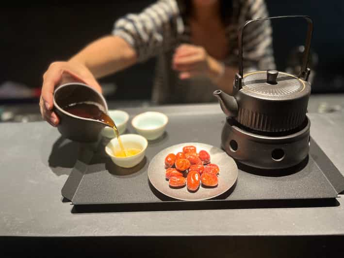 Chengdu:Traditional and New Chinese Tea Tasting Experience - Meeting Point and Additional Info