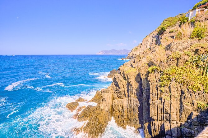 Cinque Terre Day Trip With Transport From Montecatini - Group Size and Tour Duration