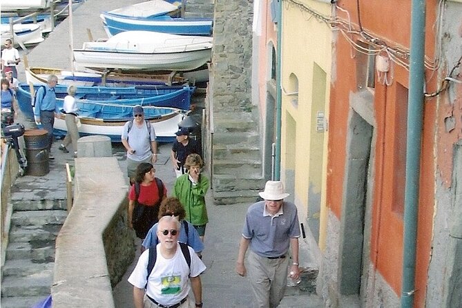 Cinque Terre Walking Tour With Food and Wine Tastings - Navigating the Walking Tour Logistics