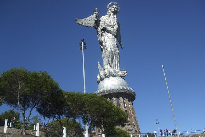 City Tour + Statue of the Panecillo (Includes Admissions) - Preparing for Your Adventure