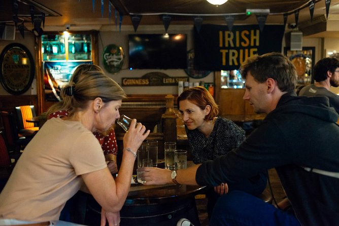 Classic Irish Pubs Private Tour of Dublin: Live Music, Beer and Nightlife - Exploring Dublins Neighborhoods