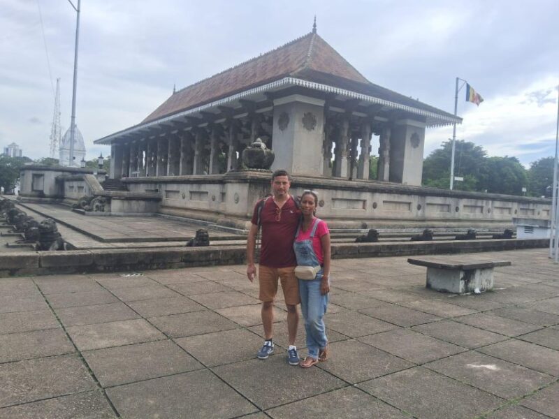 Colombo: City Highlights Guided Private Tour by Tuk Tuk - Cancellation and Refund Policy