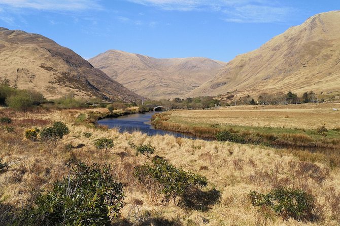 Connemara, Kylemore Abbey and Doolough Valley Full Day Private Tour From Galway - Exploring Kylemore Abbey
