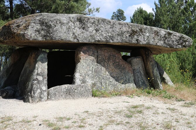 Cycle to Ancient Dolmens in Azenha. History, Theory & Folklore Guided Tour - Neolithic Sites and Dolmens