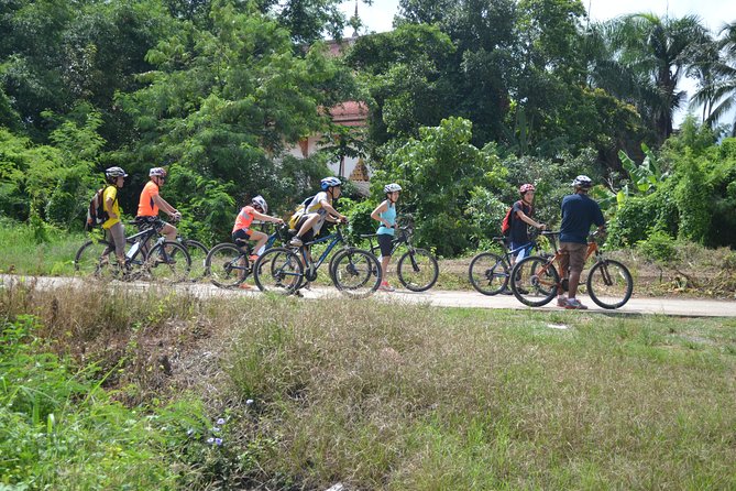 Cycling Tour and Buatong Waterfall - Preparing for the Tour