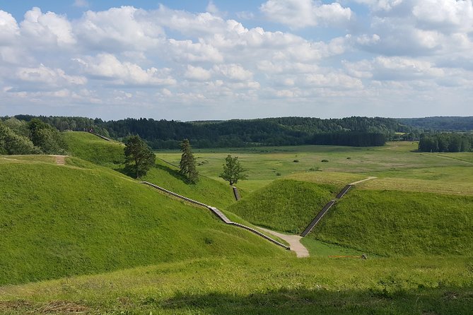 Day Tour Out of Vilnius: Paneriai Holocaust Park,Trakai Castle, Medieval Kernave - Discovering Trakai Castle and Its Charm