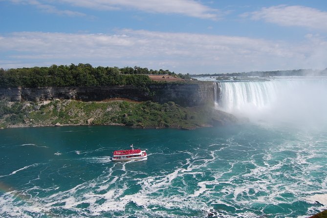 Day-Trip From Toronto to Niagara Falls With Falls Boat Ride - Guest Experiences