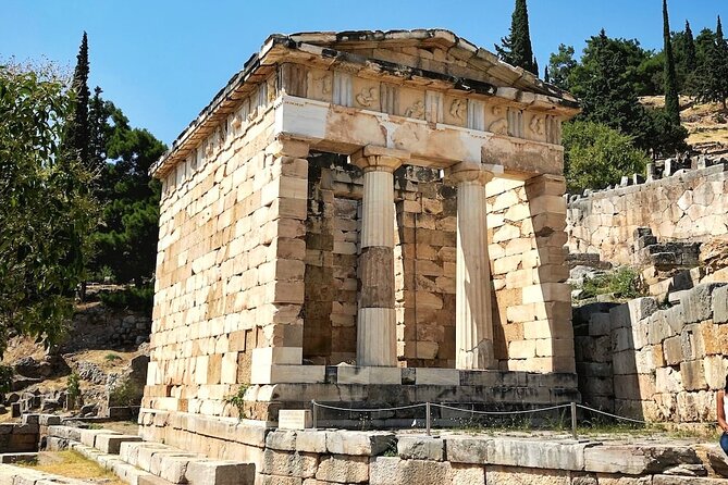 Delphi and Thermopylae Full Day Experience - Explore UNESCO World Heritage Sites