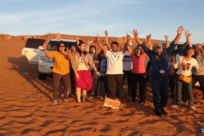 Dubai Desert Safari With Sandboarding & Camel Riding - Dining Experience