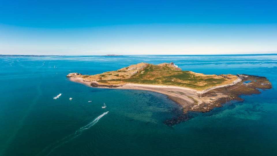 Dublin: Howth Coast and Irelands Eye Boat Tour - Booking Your Tour