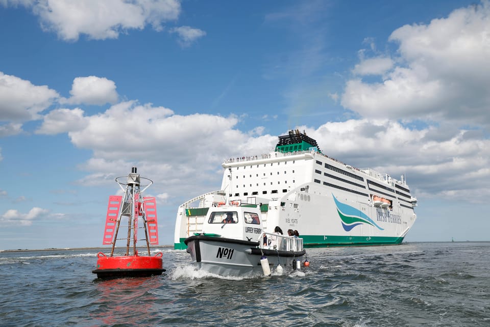 Dublin: Old Liffey Ferry Guided Tour - Customer Reviews