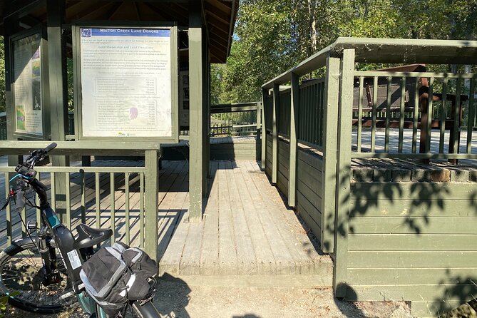 E-Bike Salmon Adventure - Navigating the E-Bike Tour