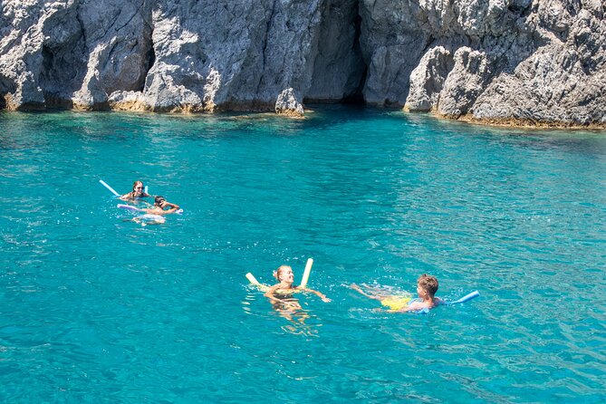 East Coast Bay to Bay Full-Day Boat Trip With Transfers - Accessibility and Suitability