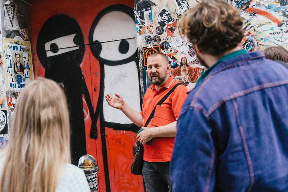 East End London Instagrammable Street Art and Graffiti Tour - Renowned Artists and Talents