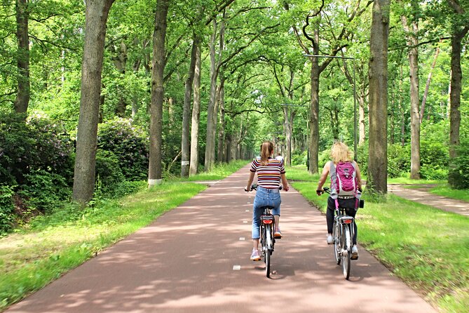 Eindhoven: Guided Bicycle Tour of the Highlights of Eindhoven - Inclusions and Cancellation Policy