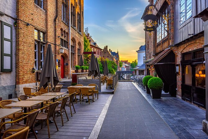 Enchanting Bruges Self-Guided Tour - Exploring Bruges Through Clues