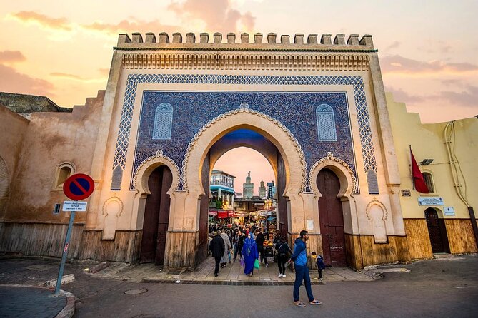 Fez Visit Guided-Medina by Local Guide & Rempart by Car-Full DAY - Tour Logistics and Inclusions