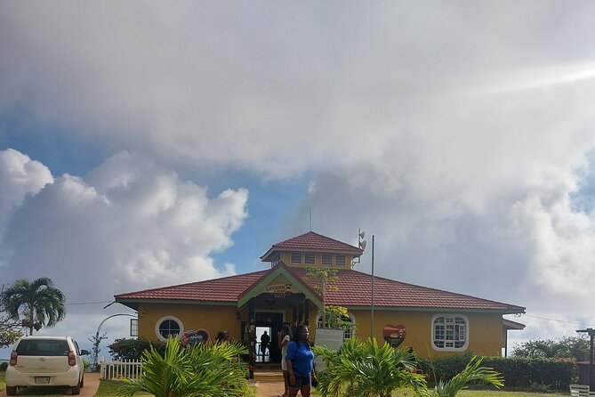 Floyds Pelican Bar and Lovers Leap Day Tour - Reviews