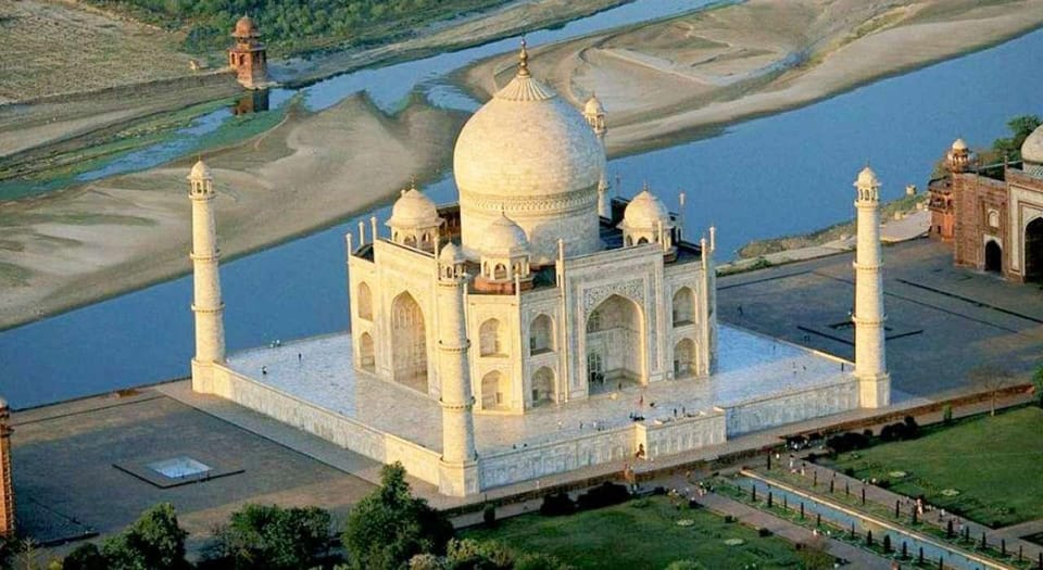 From Delhi : Taj Mahal Sunrise Tour by Car - All Inclusive - Pickup and Arrival