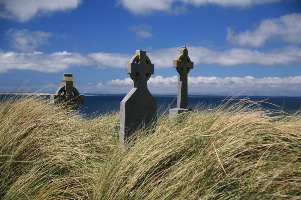 From Doolin: Day Trip to Inisheer With Bike or Bus Tour - Guided Bike and Bus Options