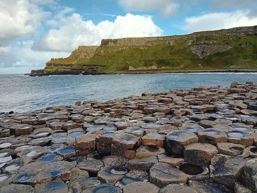 From Dublin: Giants Causeway Private Tour - Carrick-a-Rede Rope Bridge