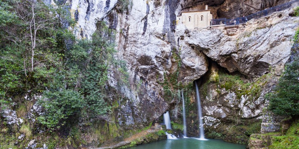 From Gijón: Covadonga, Cangas De Onís, and Lastres Day Trip - Transportation and Accessibility