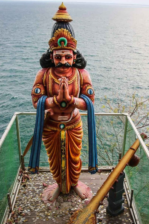 From Negombo: King Ravana & Temples 5-Day Private Tour - Koneswaram Temple