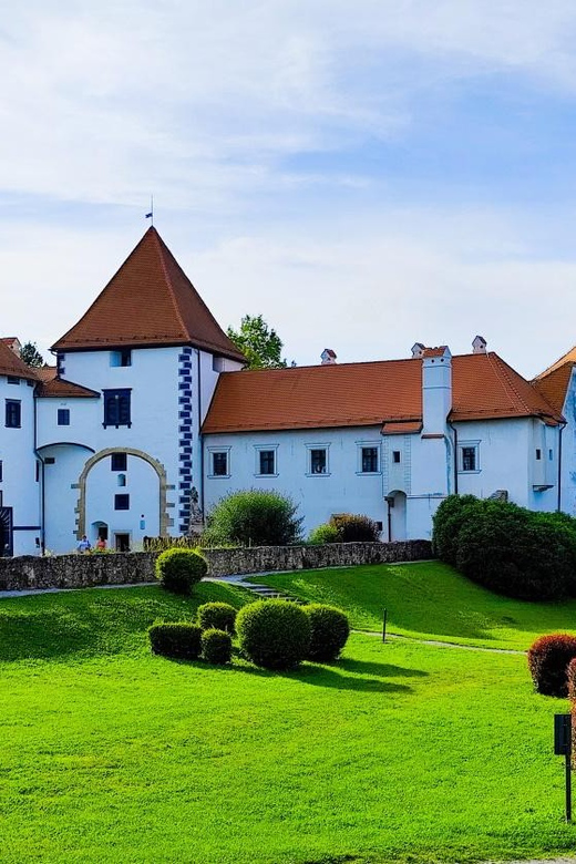 From Zagreb:Discover North Croatia, Museums, Castle and City - Krapina Neanderthal Museum