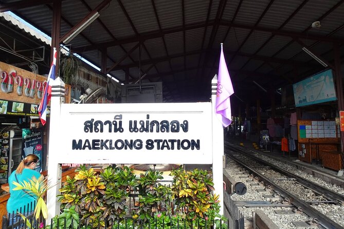 Full Day Exploring the Local Life With Maeklong Railway Market - Cultural Insights During the Tour