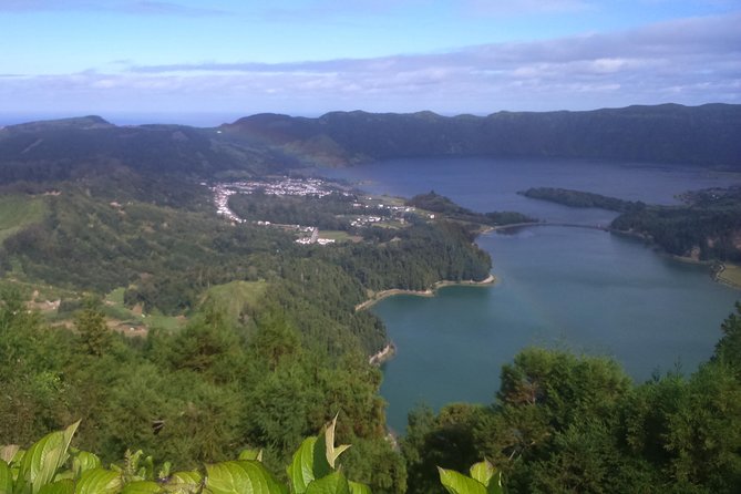 Full-Day Jeep Tour: Sete Cidades and Lagoa Do Fogo - Booking Details and Pricing